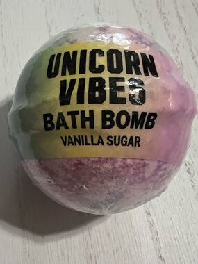 PINK Victoria's Secret Unicorn Vibes Bath Bomb - Pastel Pink, Purple